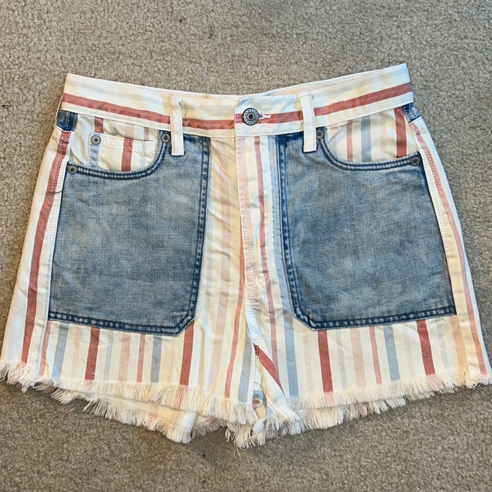 American Eagle jean shorts size 2